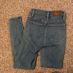 Madewell 10” high rise skinny jeans